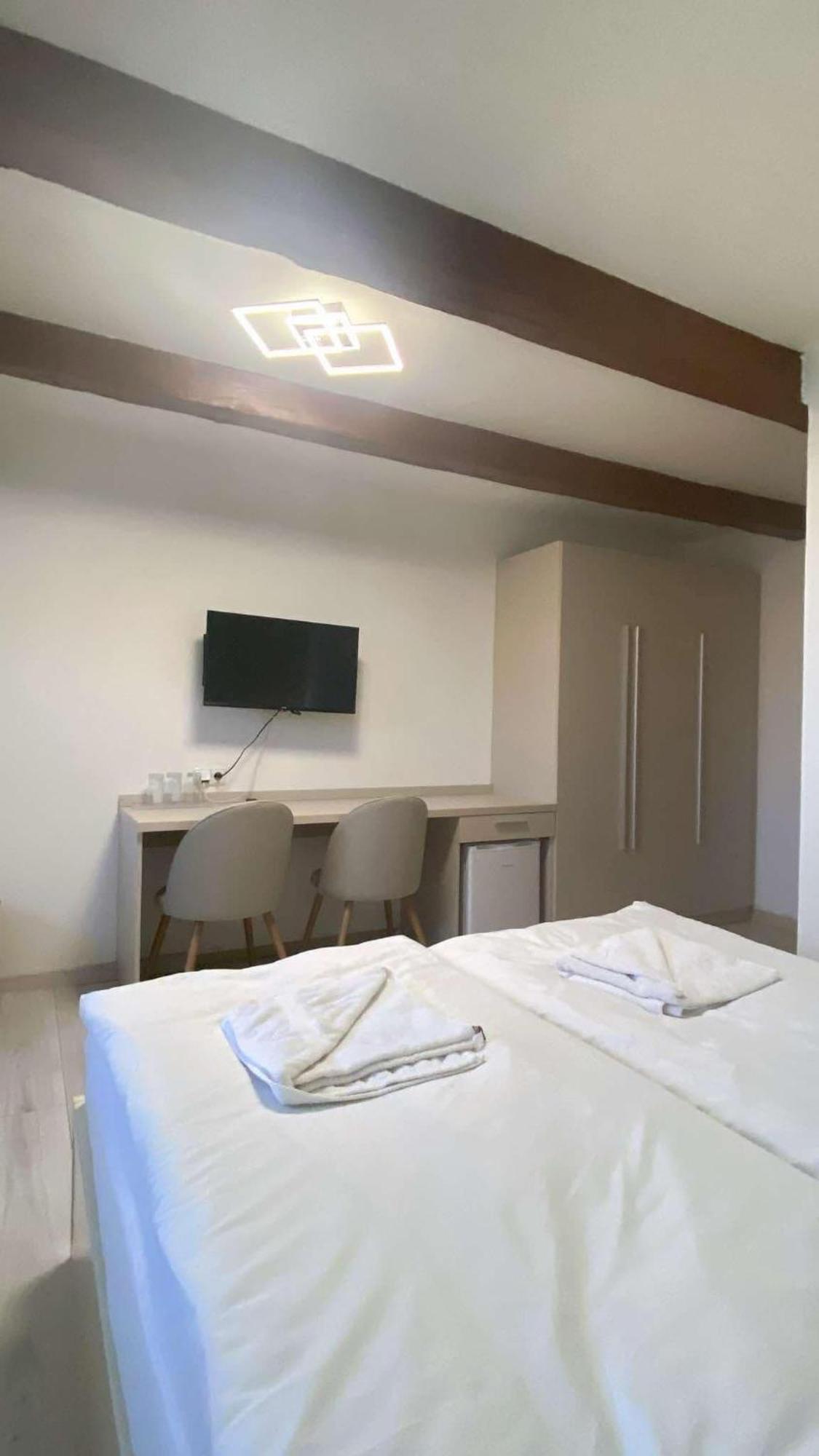 Hotel U Radnice As อัช ภายนอก รูปภาพ
